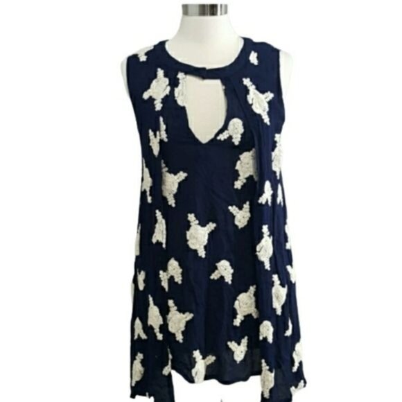 Honey Belle Navy Sleeveless Boho‎ Tunic Floral Embroidery Womens Size Small - Picture 1 of 9